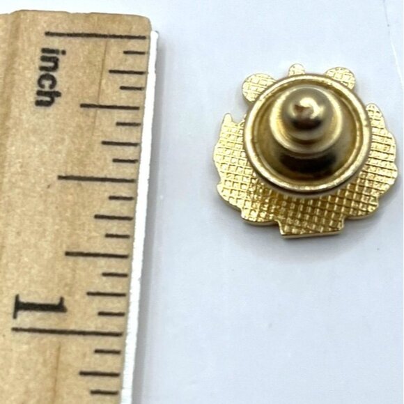 Vintage Germania Gold Lapel Pin Brooch With Laurel Wreath Design A9 - Picture 3 of 4